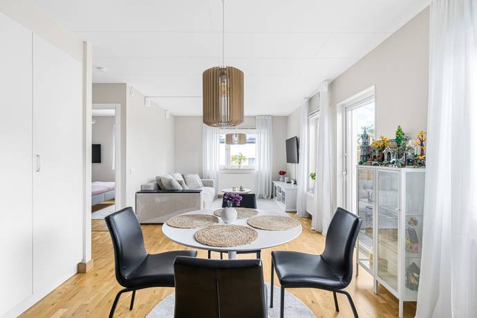 2 rum lägenhet på Valsta gårdsväg 4 Märsta, Sigtuna kommun - bild 1