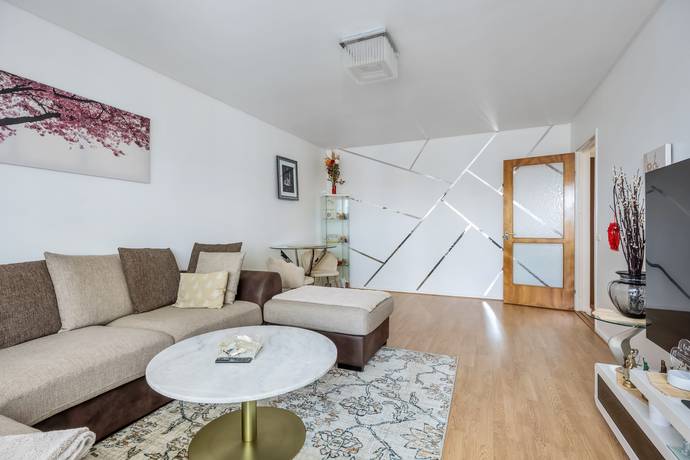 2 rum lägenhet på Von lingens väg 52 Rosengård, Malmö kommun - bild 2
