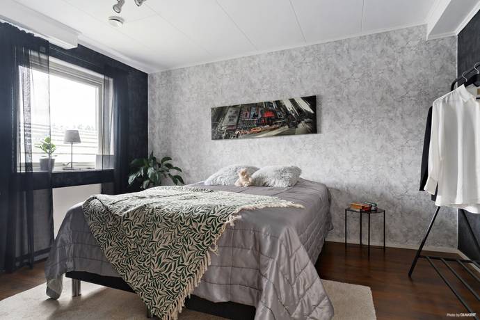 5 rum parhus på Furulundsvägen 2B Lena/Östadkulle, Vårgårda kommun - bild 4