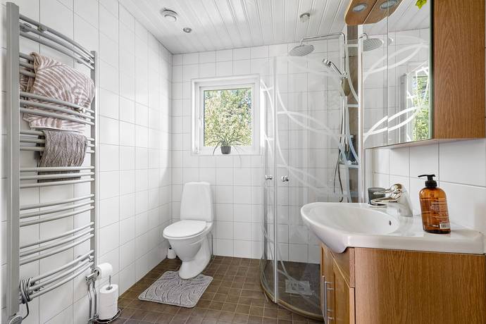 5 rum Villa på Tjädervägen 4B Sjöberg Sollentuna kommun - bild 19