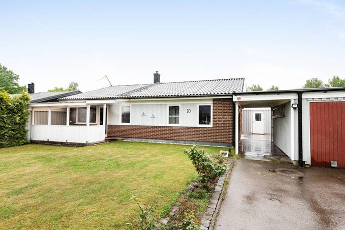 5 rum Villa på Vitsippestigen 10 Mantorp Mjölby kommun - bild 2