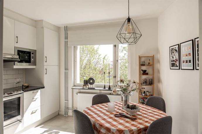 KRUTKÄLLARVÄGEN 1, Karlsdal, Västerås kommun