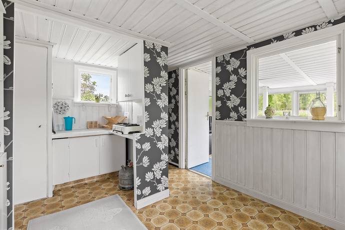 2 rum fritidshus på Domarringens koloniområde, kolonilott  nummer 87 Almby, Örebro kommun - bild 4