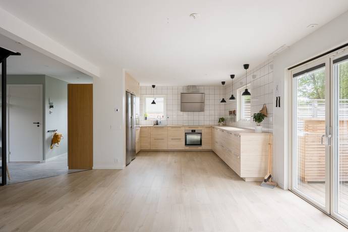 5 rum Villa på Lördagsvägen 4 Igelstorp Skövde kommun - bild 2