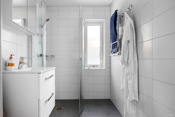 6 rum Villa på Solstensvägen 4 Öringe Tyresö kommun - bild 18