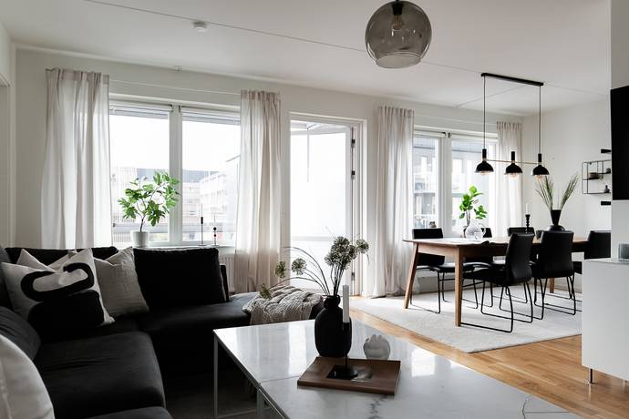 Åbroddgatan 5, Sörbyängen, Örebro kommun