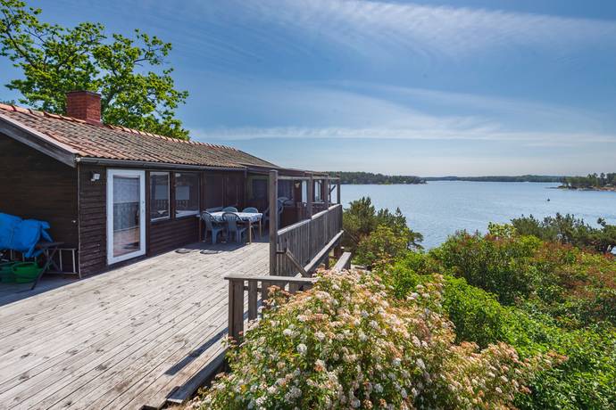 fritidshus på Lerviksvägen 44 Lervik, Österåkers kommun - bild 4