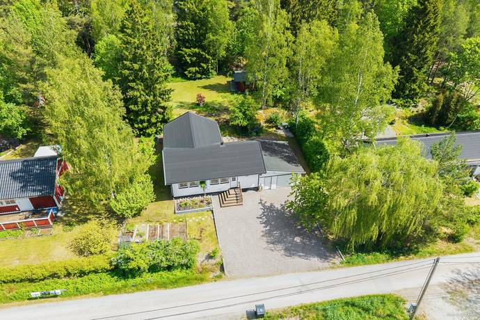 3 rum villa på Lundsångarvägen 5 Söderskogen, Håbo kommun - bild 3