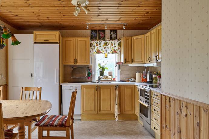 4 rum villa på Malmby Lillhaga 1 Malmby, Strängnäs kommun - bild 4