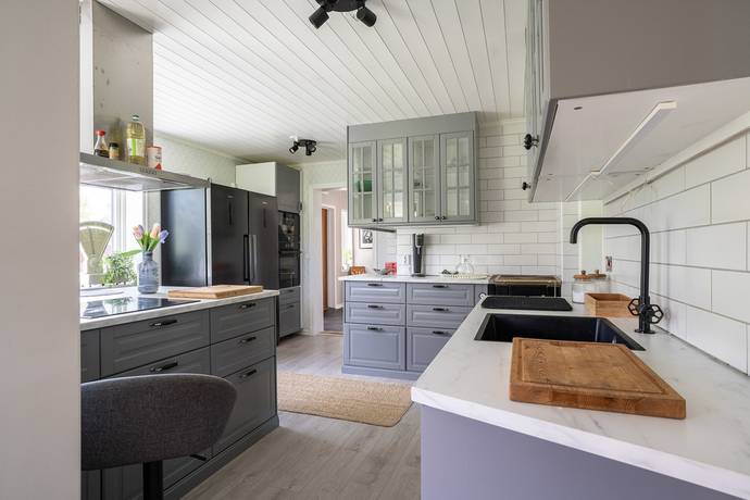 8 rum Gård med skogsbruk på Södra Backen 2 Ärtemark Bengtsfors kommun - bild 25