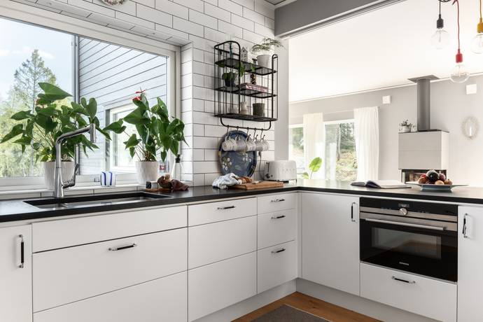 8 rum Villa på Västerskärsringen 41B Svinninge Österåkers kommun - bild 13