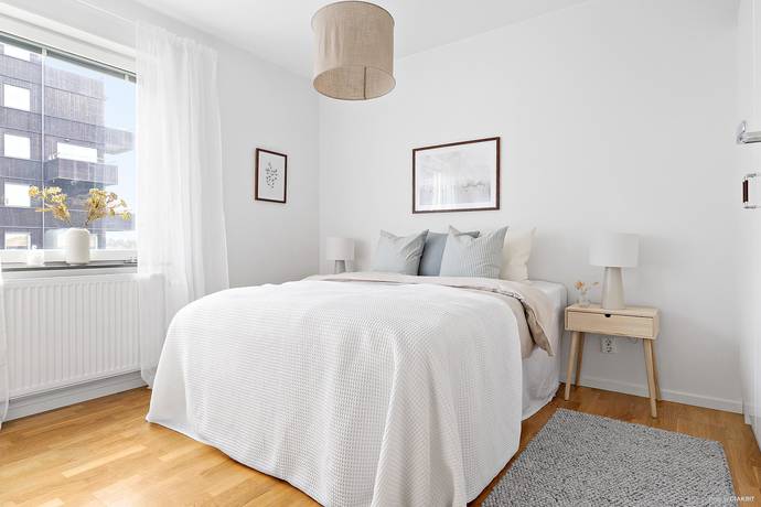 2 rum lägenhet på Edövägen 7I Orminge Centrum, Nacka kommun - bild 2