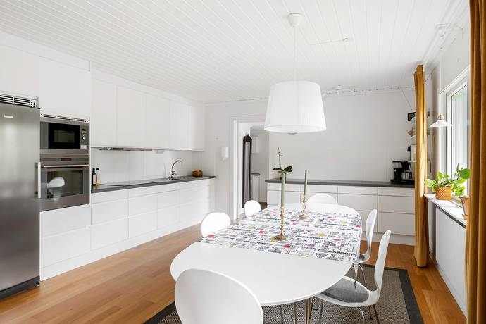 5 rum Villa på Sundmarksvägen 27 Bygdeå Robertsfors kommun - bild 2
