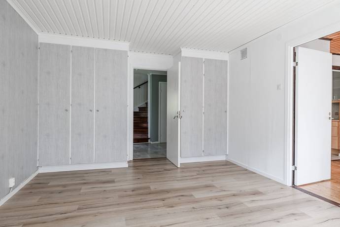5 rum Villa på Pukalovägen 10 Lönneberga Hultsfreds kommun - bild 19