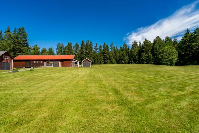 5 rum Gård med jordbruk på Kallernäs Dalhem 190 Kallernäs Lindesbergs kommun - bild 4