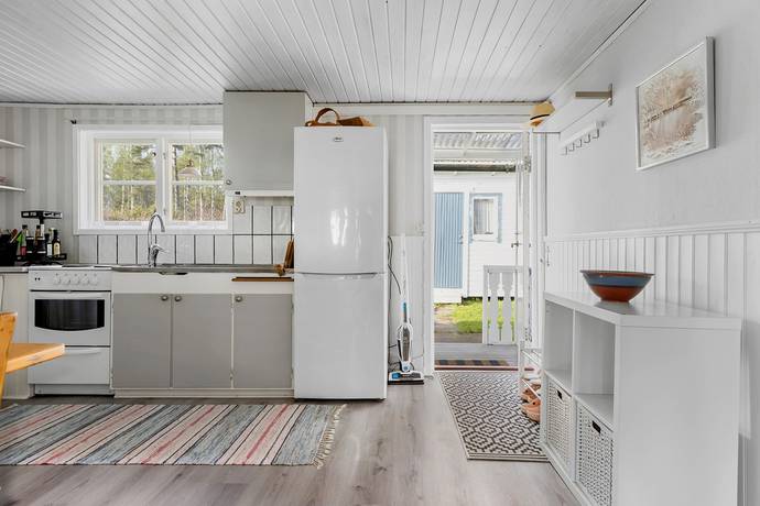 2 rum fritidshus på Södra Hyn Stuga nr 1 - Illbergs Sommarstugeområde Kil, Kils kommun - bild 5