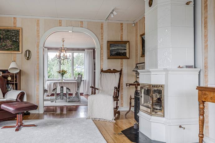 313 m² Villa på Väsbyholmsvägen 35 Mälarbaden Eskilstuna kommun - bild 22