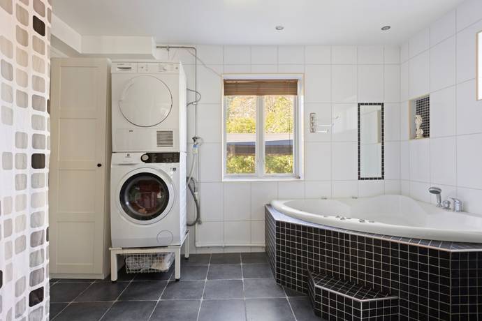6 rum Villa på Kärrvägen 4 Sollebrunn Alingsås kommun - bild 12
