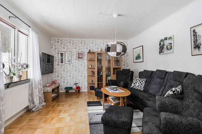 5 rum Villa på Sockenvägen 62 Härnösands kommun