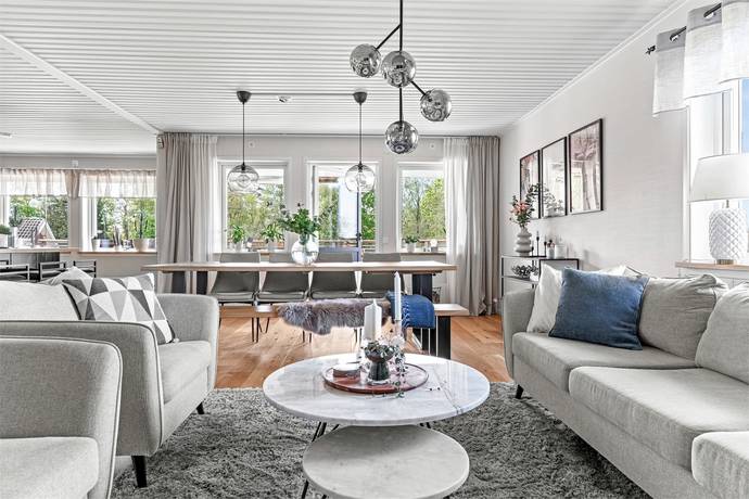 6 rum Villa på Bastebacka 241 Ljungskile Uddevalla kommun - bild 10