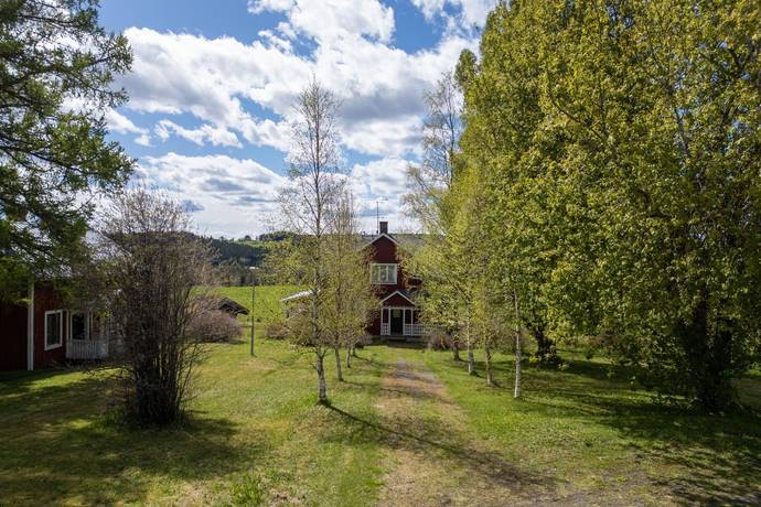 6 rum Gård med jordbruk på Önet 113 Krokoms kommun - bild 9