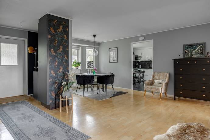 5 rum Lägenhet på Stenbockens gränd 5 Hovmantorp Lessebo kommun - bild 7