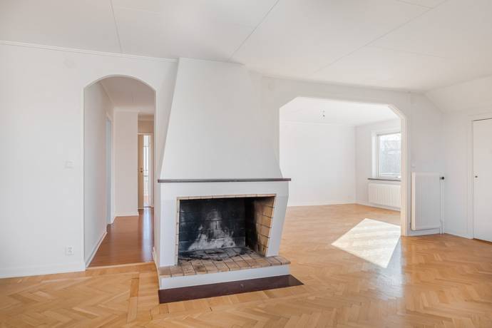 8 rum Villa på Lyckhemsgatan 1 Fredriksberg Vänersborgs kommun - bild 19