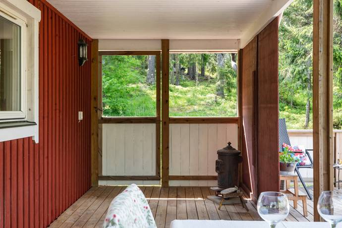 3 rum Vinterbonat fritidshus på Tomta-Ekevägen 82 A & B Tomta Norrtälje kommun - bild 18