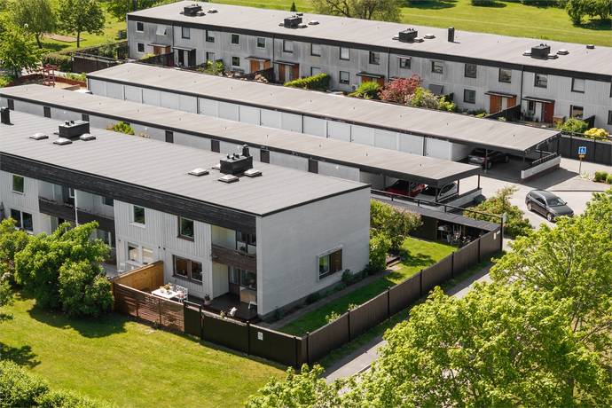 5 rum radhus på Cedervägen 39 Enebyberg, Danderyds kommun - bild 2