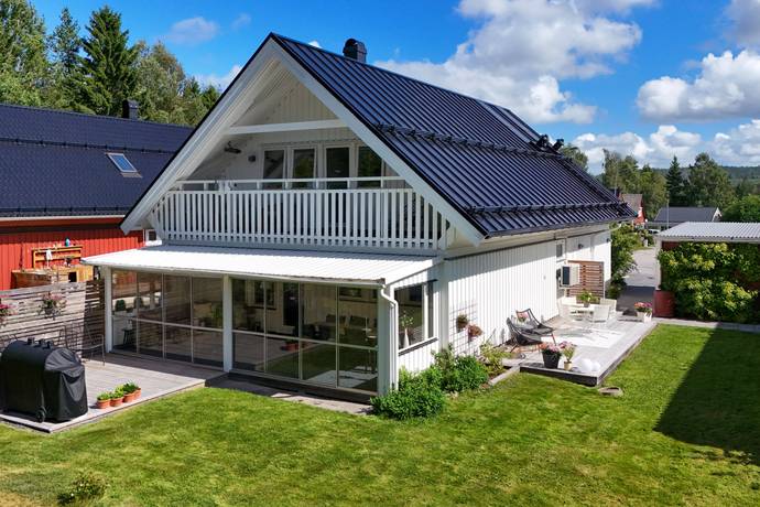 5 rum villa på Fölvägen 21 Kroksta, Örnsköldsviks kommun - bild 1
