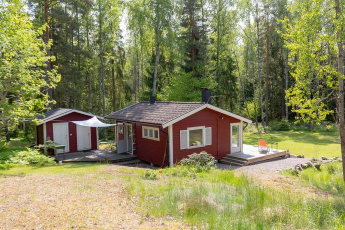 2 rum fritidsboende på Ökenvägen 15 Lugnet, Värmdö kommun - bild 1