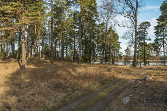 Tomt på Vivesta 1:32 Vivesta Oxelösunds kommun - bild 2