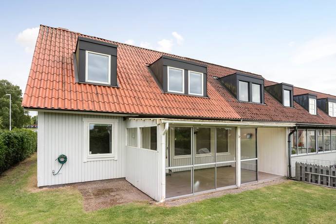 5 rum radhus på Ängsgårdsvägen 81 Vallås, Halmstads kommun - bild 3