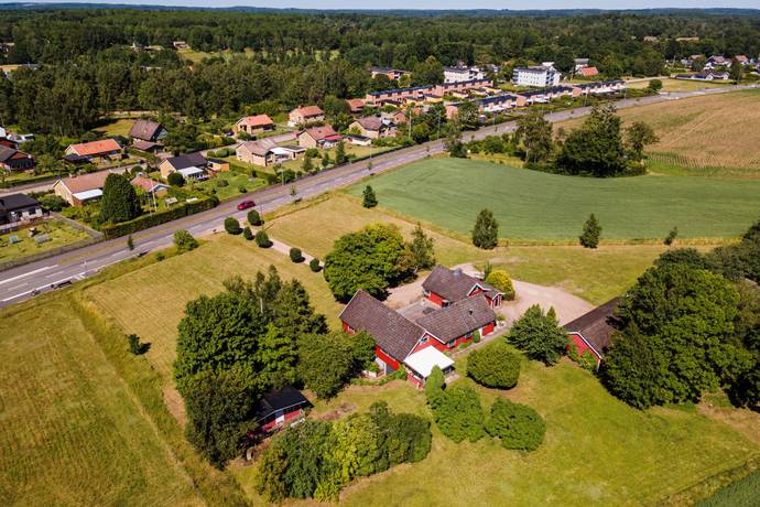villa på Lilla Lundsgården 60A-B Ljungbyhed, Klippans kommun - bild 1
