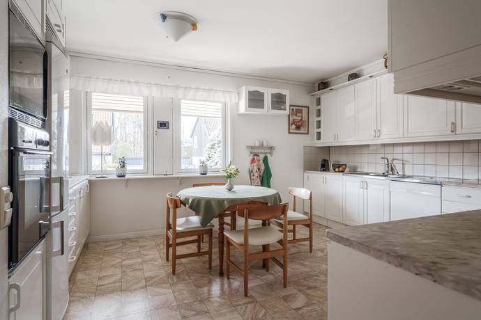 7 rum Villa på Bragevägen 7B Villastaden Gävle kommun - bild 11