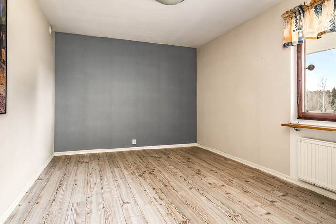 6 rum Kedjehus på Prästkragevägen 5 Norrby Fagersta kommun - bild 31
