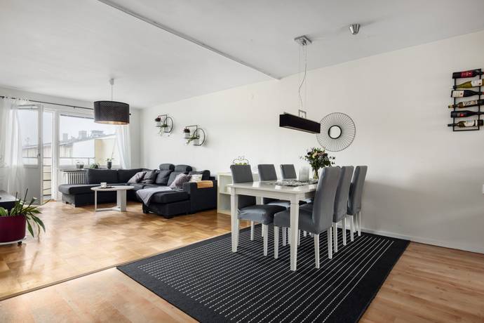 3 rum lägenhet på Harpsundsvägen 133 Bandhagen / Högdalen, Stockholms kommun - bild 4