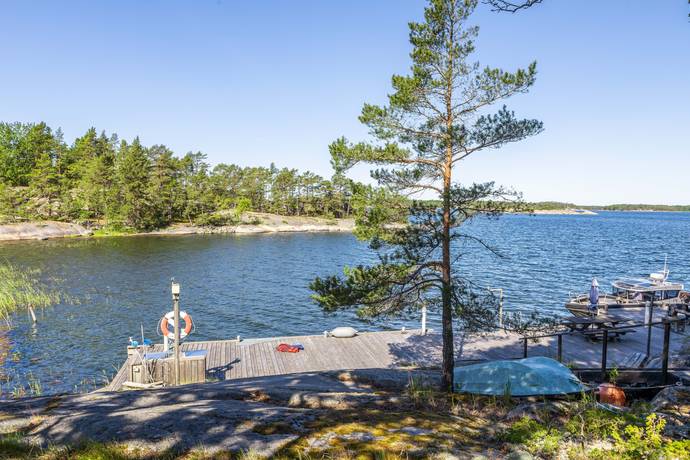 Södra Stavsudda sjönära, Värmdö kommun