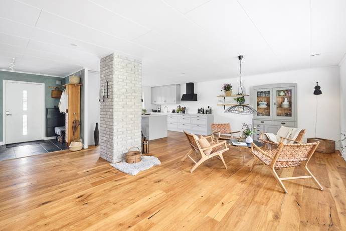 7 rum Villa på Malmgatan 53 Taberg Jönköpings kommun - bild 16