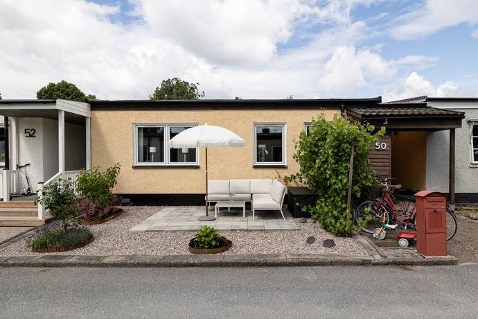 4 rum villa på Vårby gränd 50 Adolfsberg, Örebro kommun - bild 1