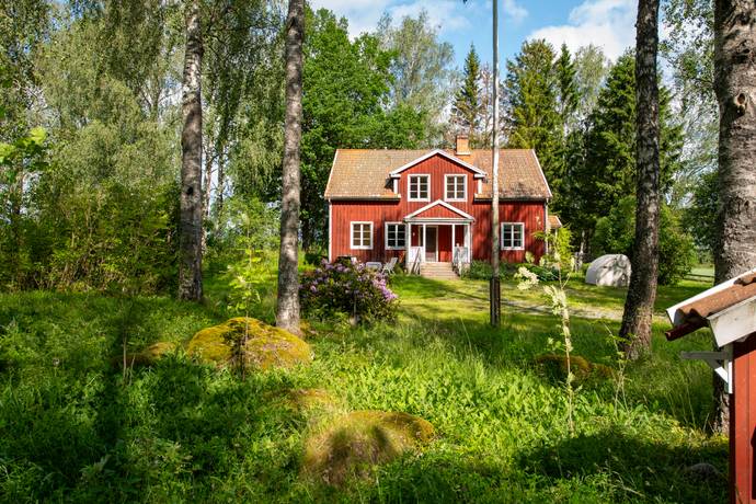 gård med jordbruk på Ransta Olsbo 280 Ransta, Sala kommun - bild 4