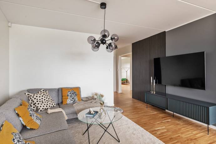 3 rum lägenhet på Åkerbyvägen 90 Täby Centrum, Täby kommun - bild 2