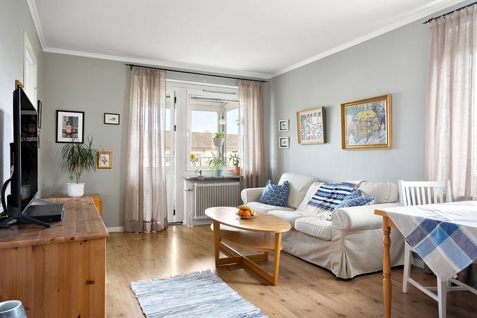 2 rum lägenhet på Solgatan 10 Skoghall, Hammarö kommun - bild 3