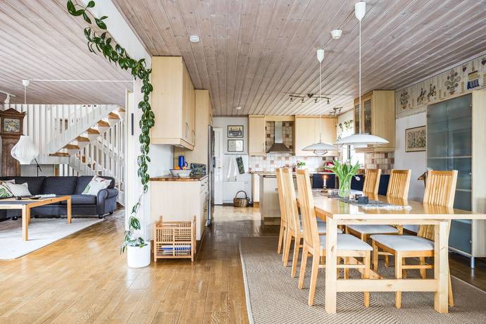 7 rum Villa på Kringelvägen 9 Fajans Falkenbergs kommun - bild 13