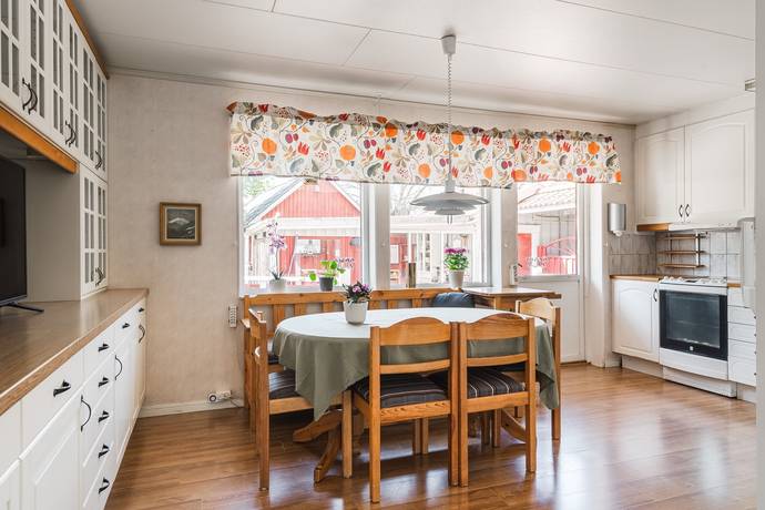 6 rum Villa på Borgmästaregatan 12 Skänninge Mjölby kommun - bild 8