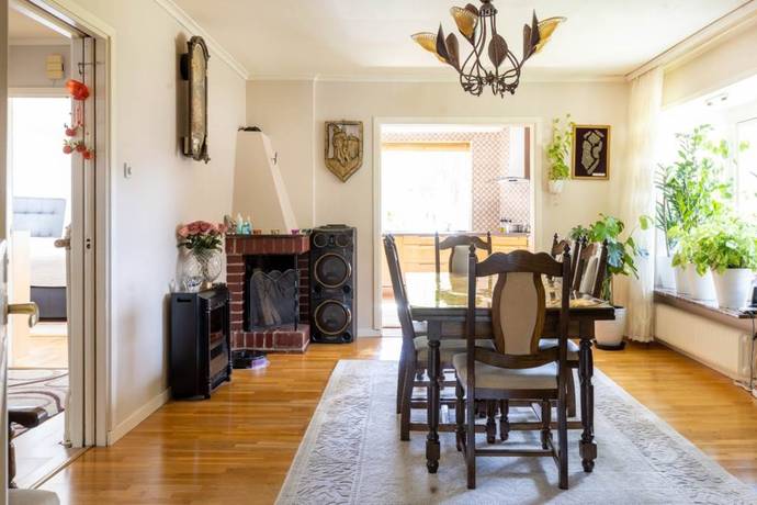 6 rum villa på Svänggatan 8 Norrahammar, Jönköpings kommun - bild 5