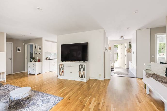 5 rum Villa på Rosendalsvägen 28 Stallarholmen Strängnäs kommun - bild 18