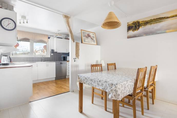4 rum Lägenhet på Viktoriastigen 53 Bålsta - Centralt Håbo kommun - bild 9