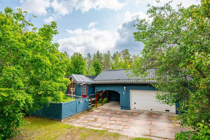 2 rum villa på Lerviksvägen 5 Bovik, Sandvikens kommun - bild 1