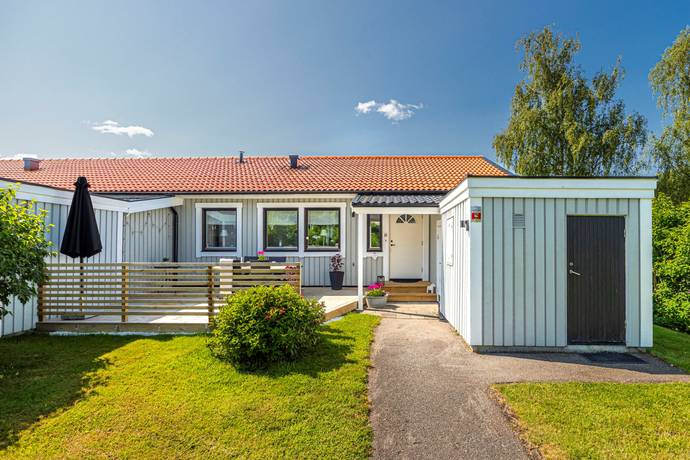 5 rum radhus på Generalshöjden 39 Malmköping, Flens kommun - bild 2